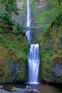 multnomah-falls-john-absher